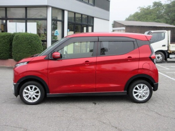Mitsubishi eK X