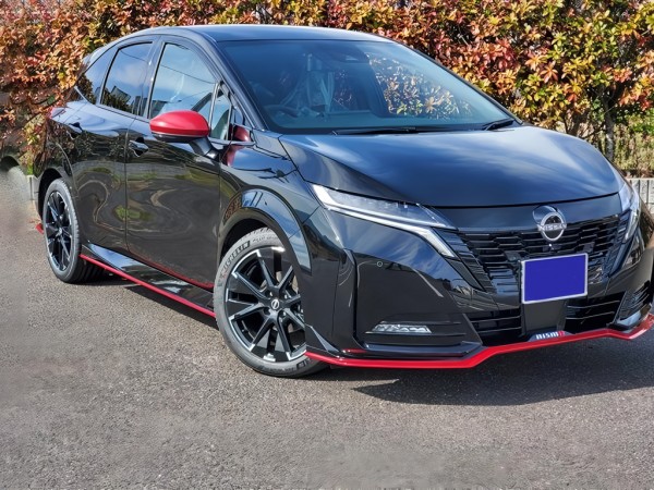Nissan Aura