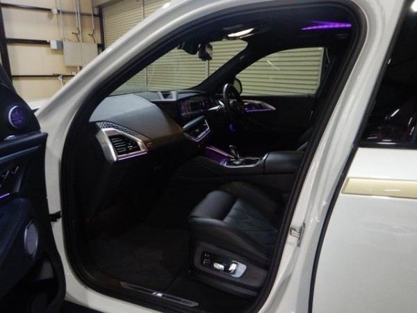 BMW XM