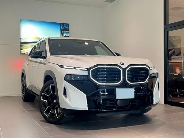 BMW XM