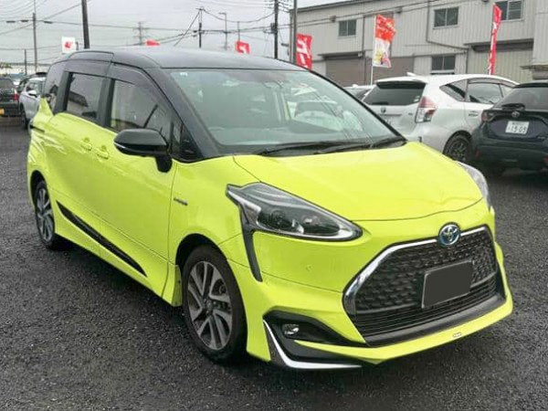 Toyota Sienta