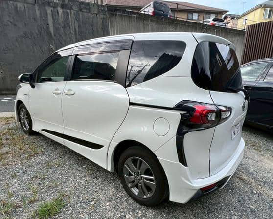 Toyota Sienta