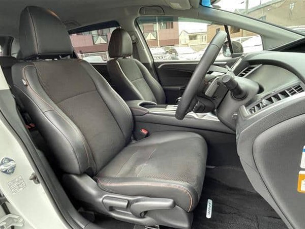 Honda Jade