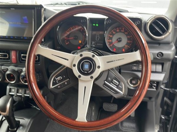 Suzuki Jimny Sierra