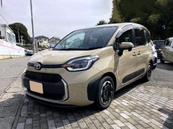 Toyota Sienta