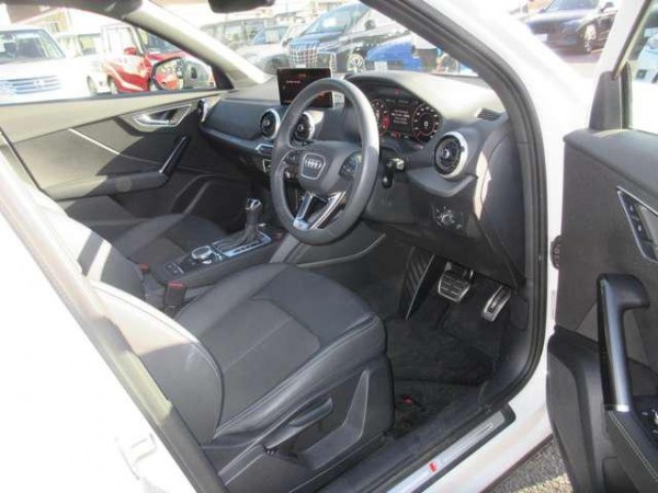 Audi SQ2