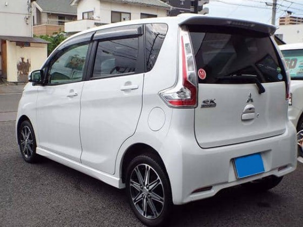 Mitsubishi ek Custom