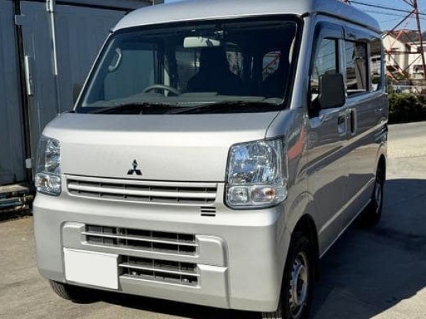 Mitsubishi Minicab