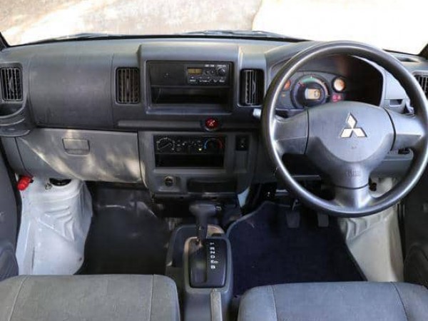 Mitsubishi Minicab MiEV