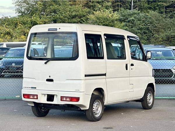 Mitsubishi Minicab MiEV