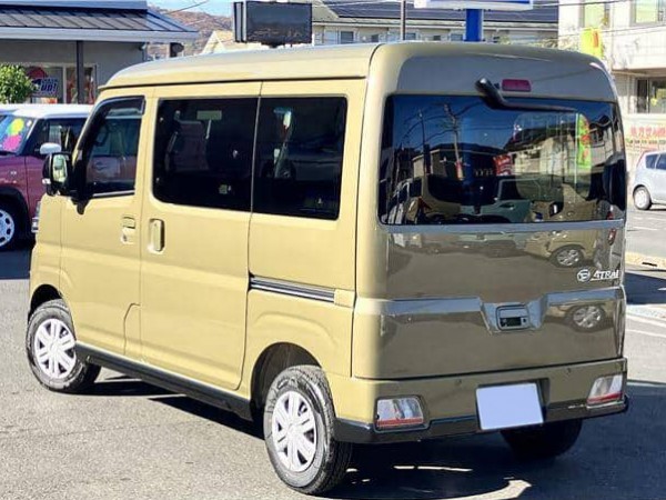 Daihatsu Atrai