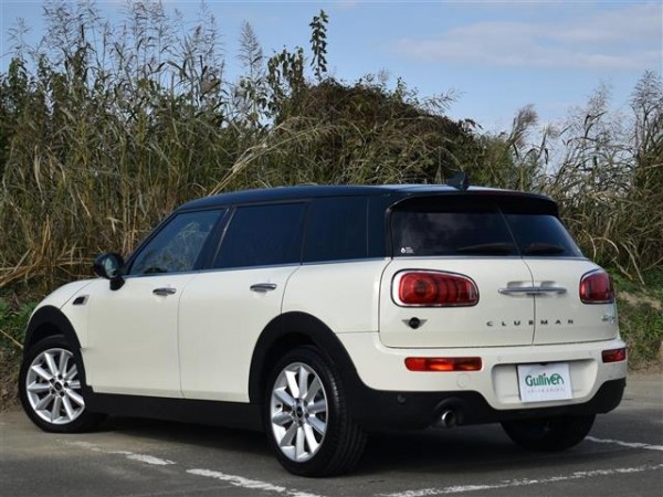 MINI Clubman