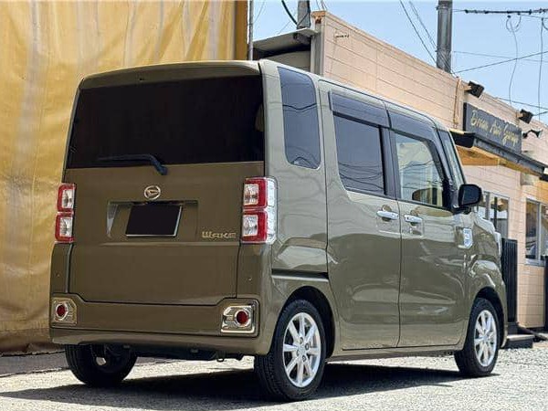 Daihatsu Wake