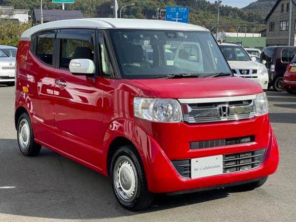 Honda N-Box Slash