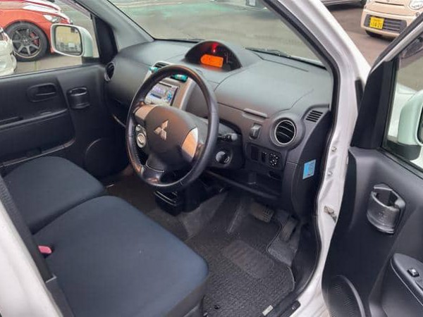 Mitsubishi eK Sport