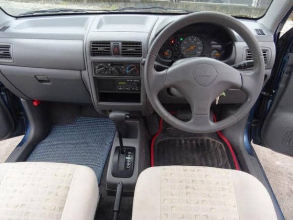 Mitsubishi Minica