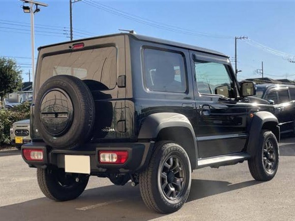 Suzuki Jimny Sierra