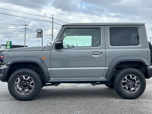Suzuki Jimny Sierra