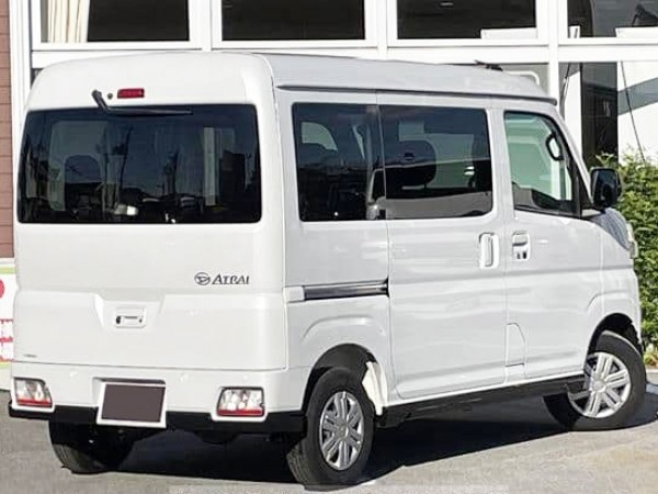 Daihatsu Atrai