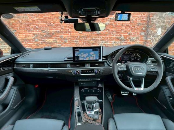 Audi RS5
