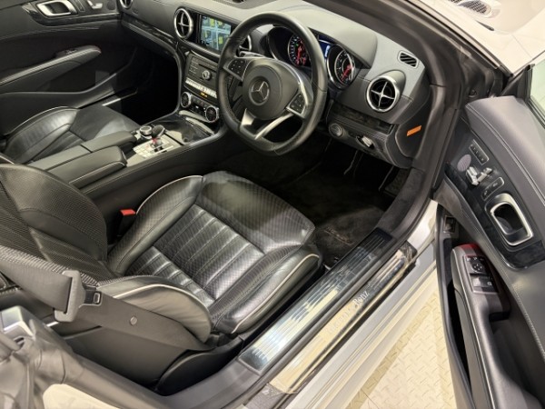 Mercedes-Benz SL-Class
