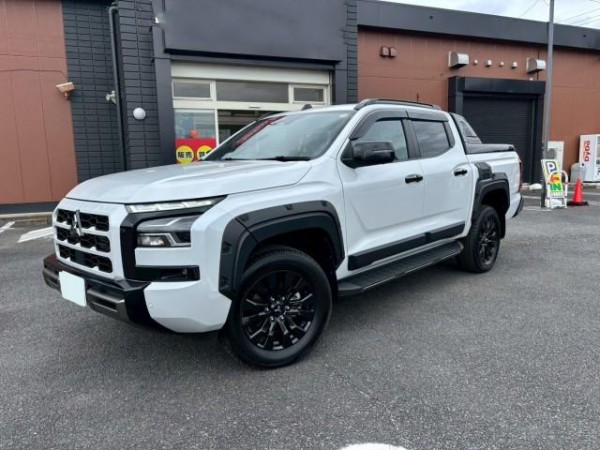 Mitsubishi Triton