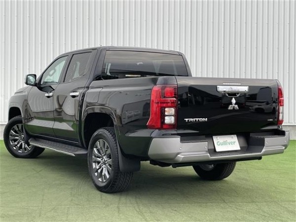 Mitsubishi Triton