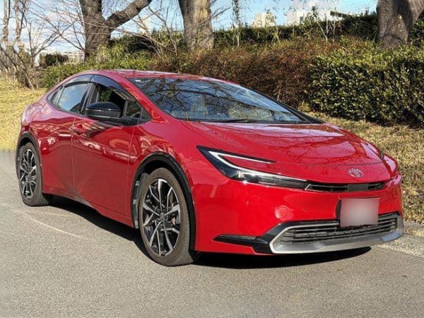 Toyota Prius PHV