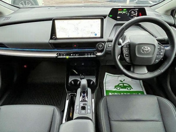 Toyota Prius PHV