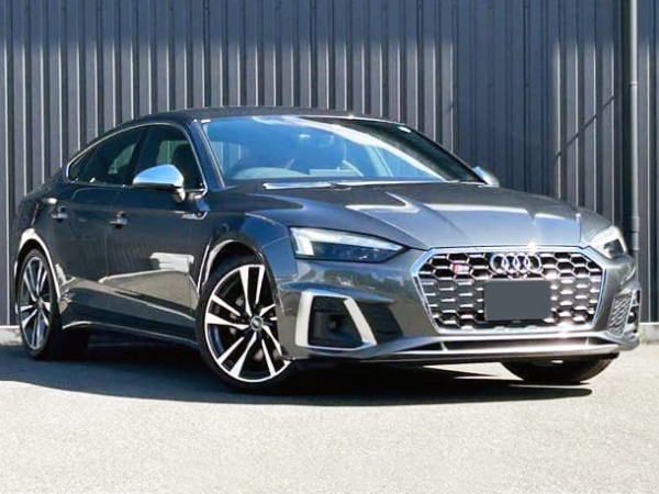 Audi S5