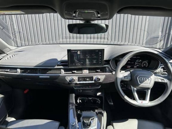 Audi S5