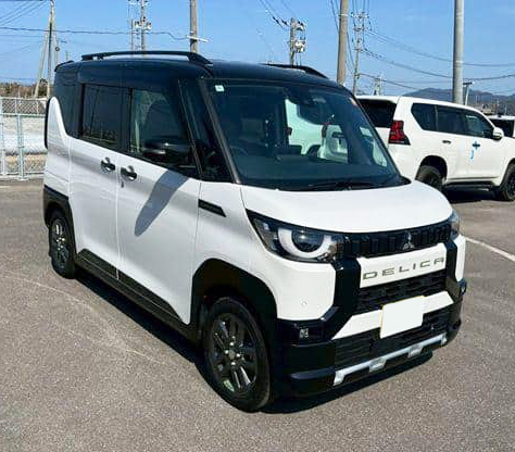 Mitsubishi Delica Mini