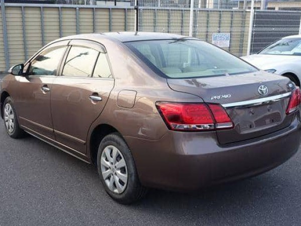 Toyota Premio