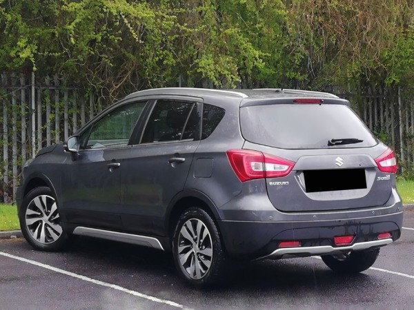 Suzuki SX4