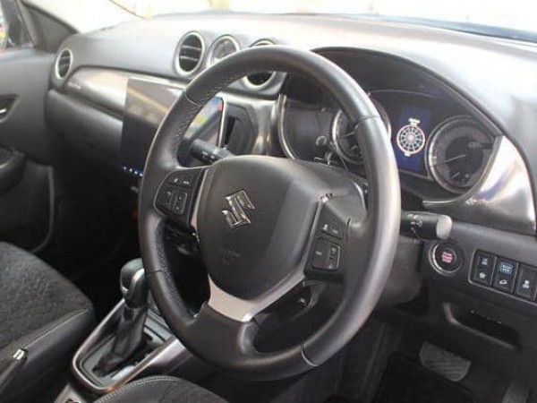 Suzuki Escudo