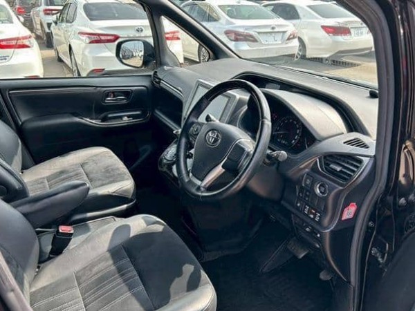 Toyota Esquire