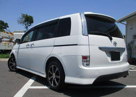 Toyota Isis