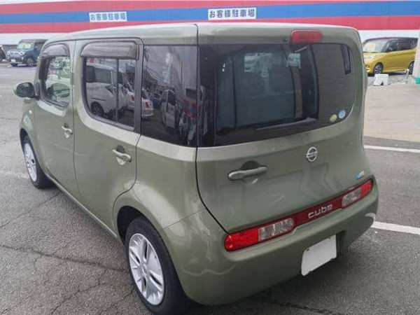Nissan Cube