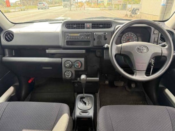 Toyota Succeed