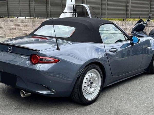 Mazda Roadster