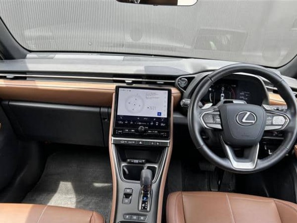 Lexus LBX
