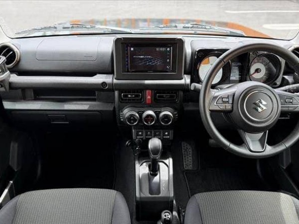 Suzuki Jimny Sierra