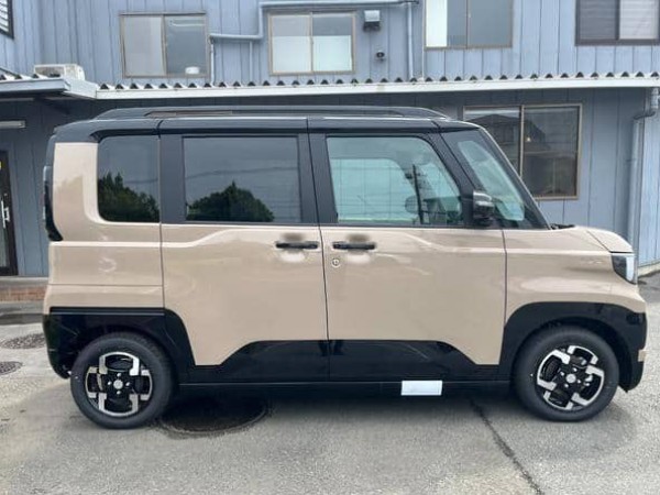 Mitsubishi Delica Mini