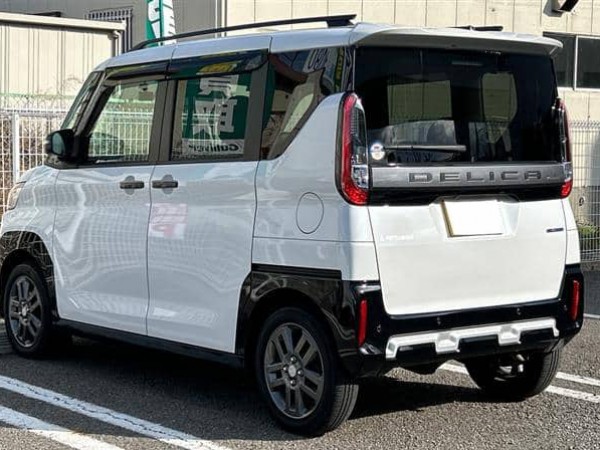 Mitsubishi Delica Mini
