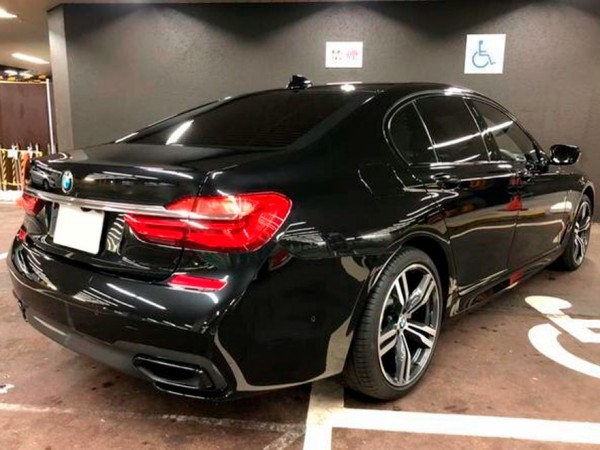 BMW 7-Series