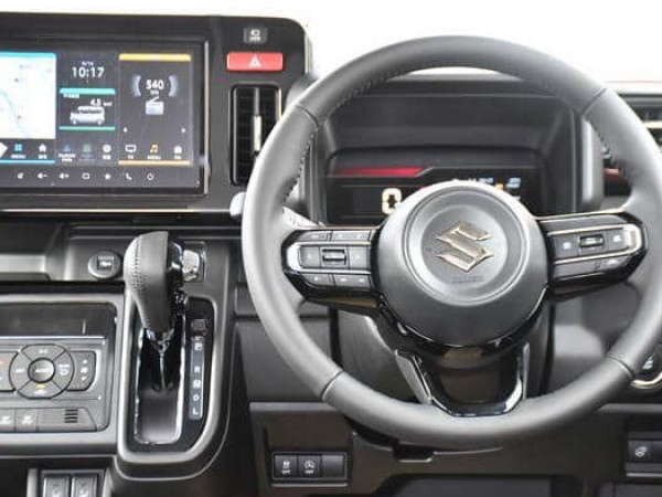 Suzuki Spacia