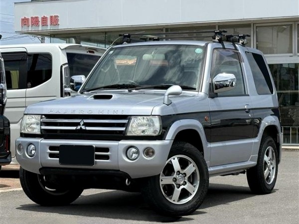 Mitsubishi Pajero Mini