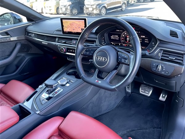 Audi S5