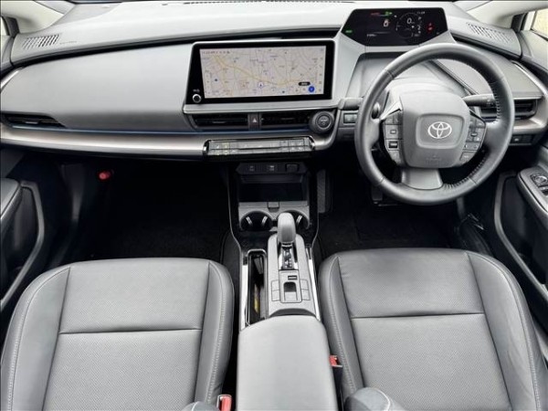 Toyota Prius PHV