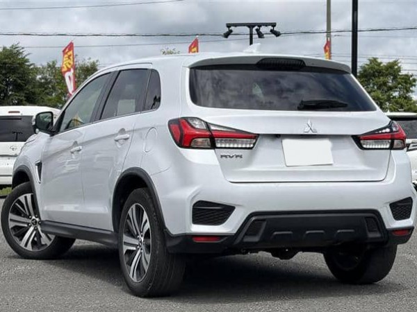 Mitsubishi RVR